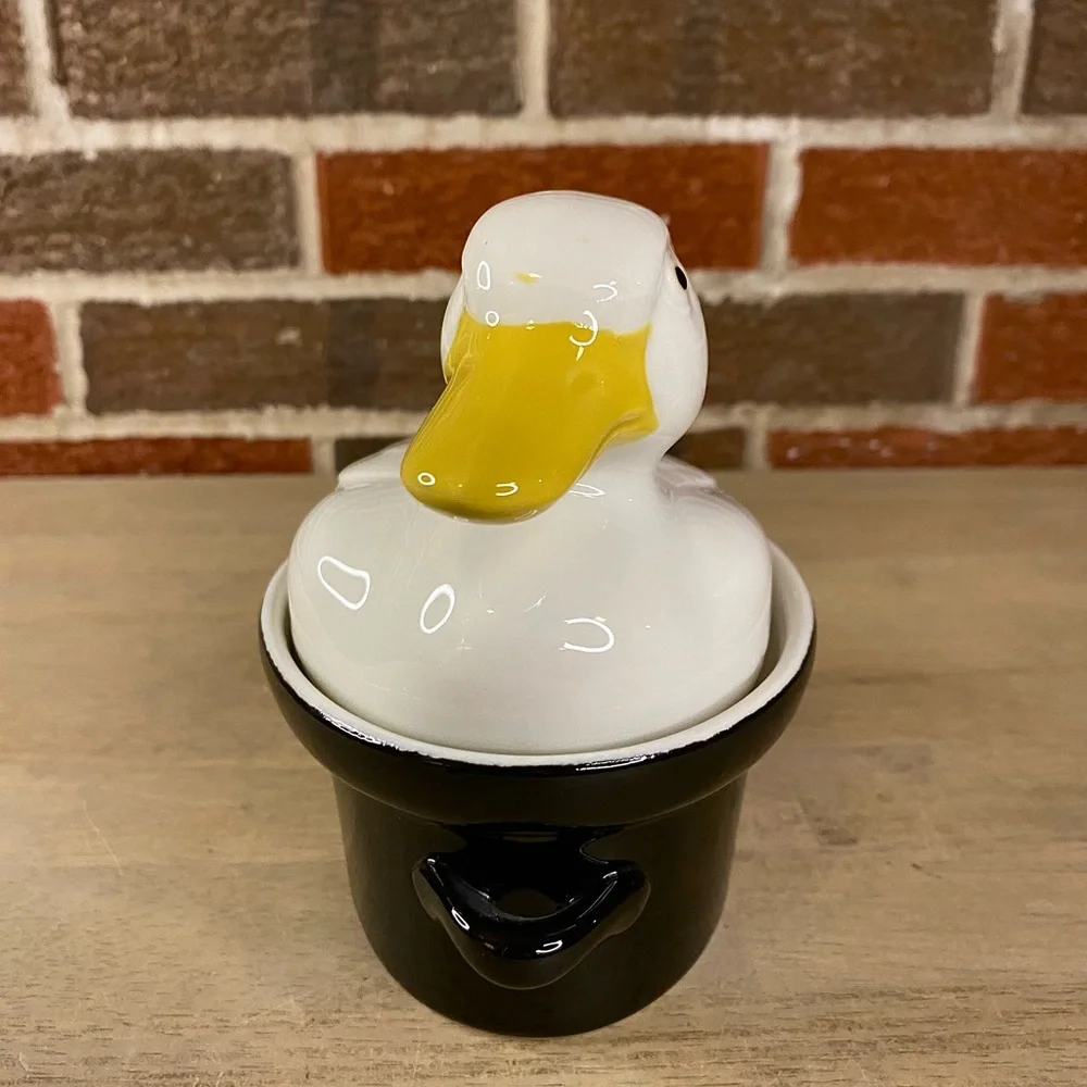 Hall Carbone Small Oval Duck Covered Casserole Baking Roasting Serving Dish 6”‎